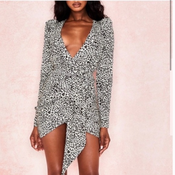 House of CB Dresses & Skirts - Brand new house of cb dress